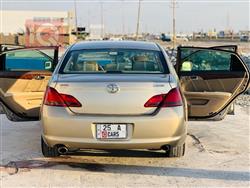 تويوتا أفالون